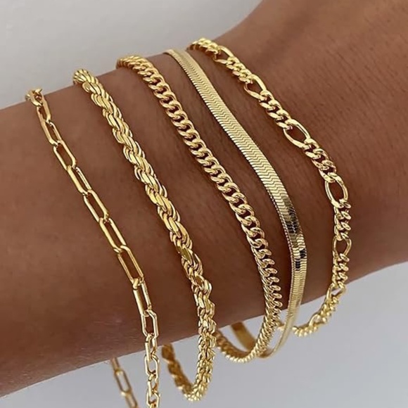 Jewelry - 5-Piece: Elegant Multi-Layered Chain Bracelet Set